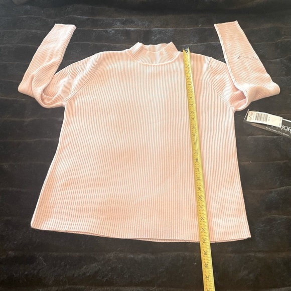 Mock turtleneck sweater with shimmer - Picture 5 of 11